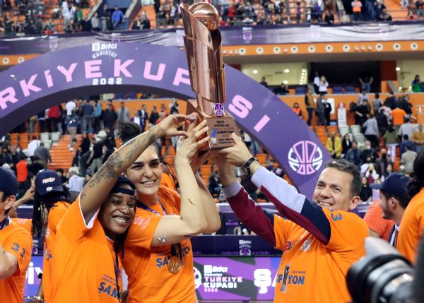Fenerbah�e Safiport - �BK Mersin Yeni�ehir Belediyesi: 58-71