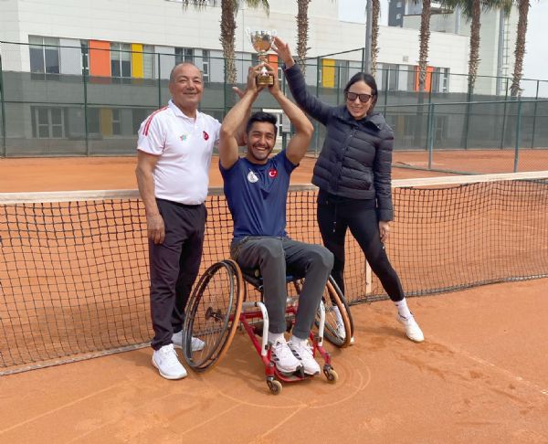 Ahmet Kaplan Quad Consolation �ampiyonu Oldu