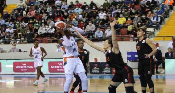 Kadnlar Basketbol Sper Ligi: ukurova Basketbol Mersin Yeniehir Belediyesi: 74 - Galatasaray: 72