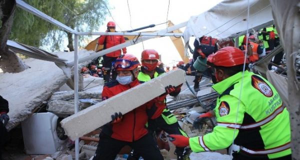 Mersin itfaiyesi 2020 y�l�nda 16 bin 987 g�rev icra etti