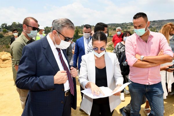 Vali Ali �hsan Su, Tarsus Tar�msal �r�n ��leme �htisas OSB M�te�ebbis Heyet Toplant�s�na Ba�kanl�k Etti