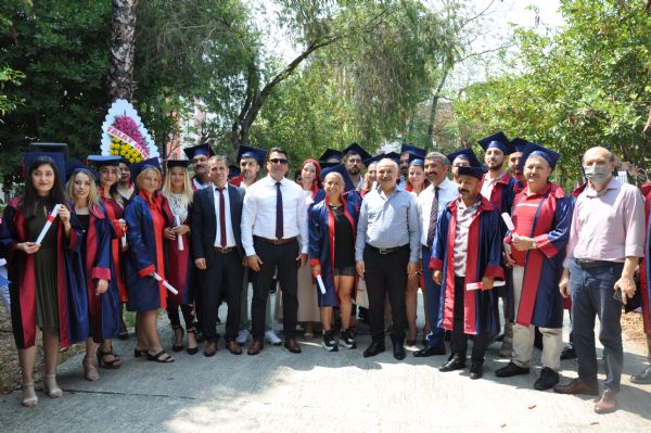 Mersin Mesleki Eitim Merkezi lk Lise Diplomalarn Verdi