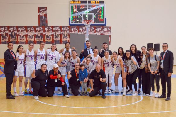 MSK Kad�n Basketbol Tak�m�, Rize Belediyesi�ni 59-46 Yendi