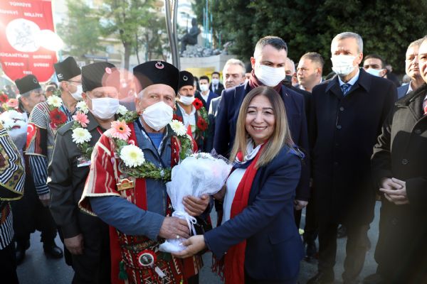 Bakan Vekili nzile Kuru, Tarsusun Kurtuluunun 100. Yl Kutlamasna Katld