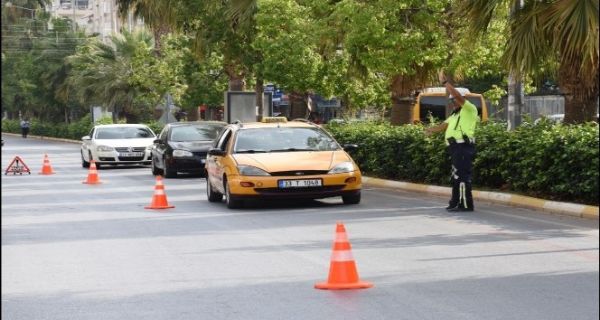 Mersin’de 4 G�nde 4 Bin 824 Ara� Denetlendi