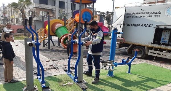 Akdeniz’in park ve yeil alanlar yenileniyor