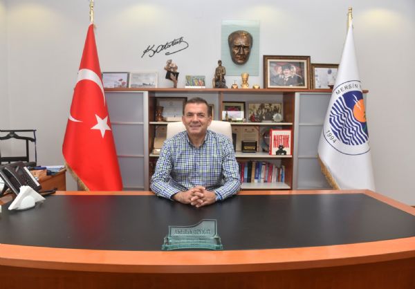 Ba�kan �zyi�it, Kurban Bayram��n� Kutlad�