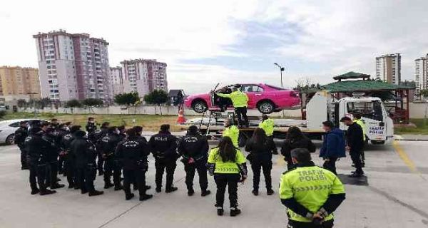 evik Kuvvet Polislerine Simlasyon Aracnda Trafik Eitimi