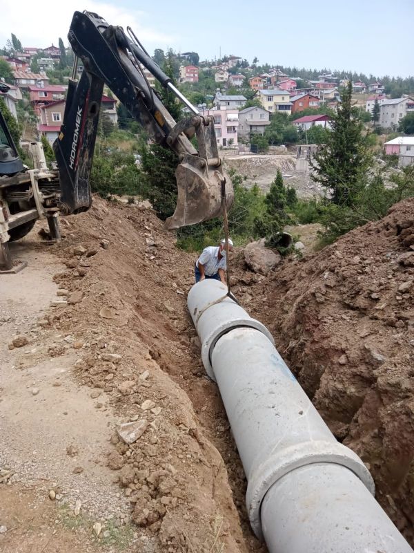 Toroslar’�n Yaylalar�nda Yol Yenileme Ve �evre D�zenleme �al��malar� Devam Ediyor