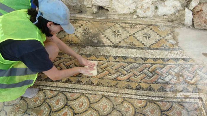 Elaiussa Sebaste Antik Kentinde 30. Dnem kaz almalar balad